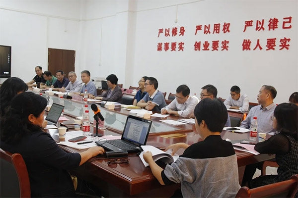 必发集团与广东工贸学院相助开展现代学徒制班试点接受教育部验收